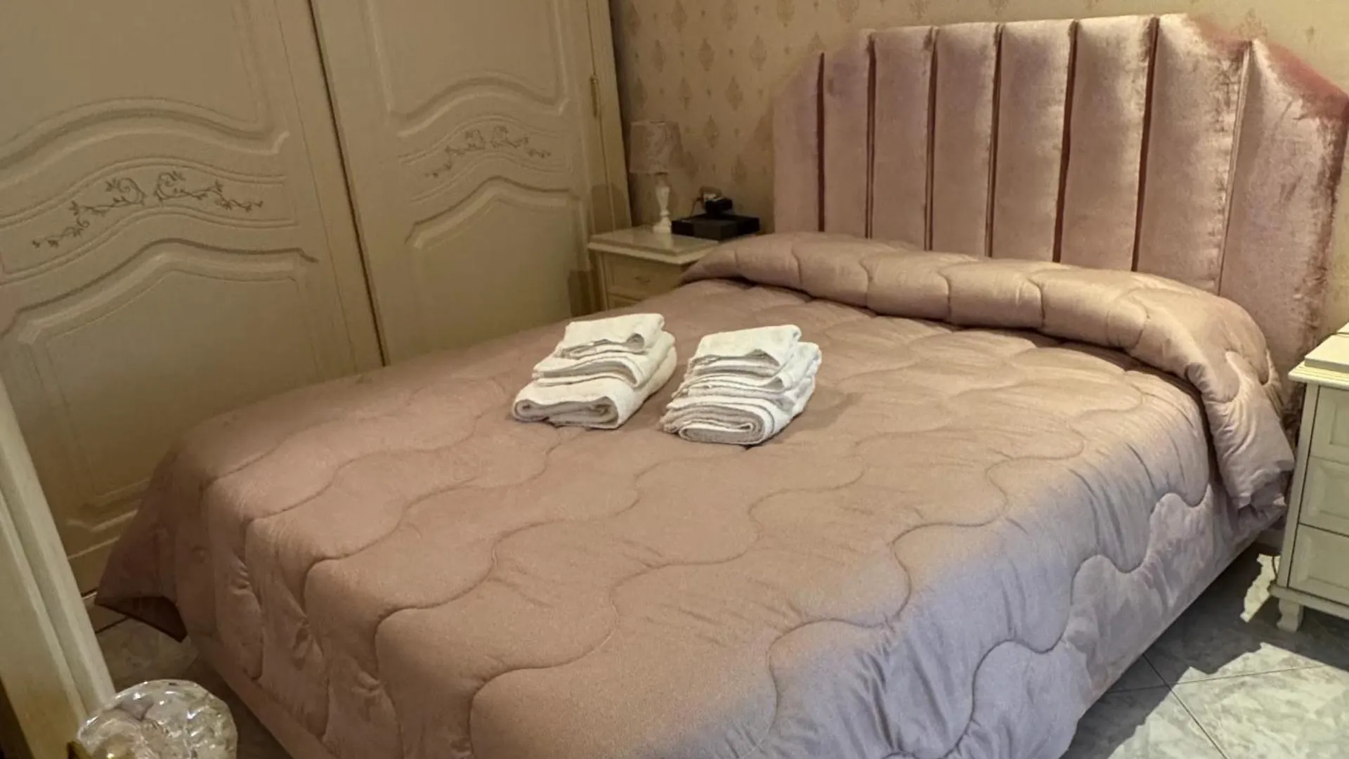 Guest House Into Naples location